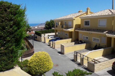 Townhouse for sale in La Nucia, Alicante, Spain 3 bedrooms, 140 sq.m. No. 58641 - photo 1