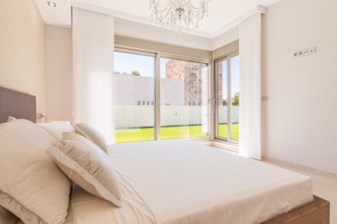 Villa for sale in Campoamor, Alicante, Spain 5 bedrooms, 256 sq.m. No. 58546 - photo 6