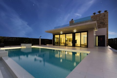 Villa for sale in Campoamor, Alicante, Spain 4 bedrooms, 197 sq.m. No. 58014 - photo 3