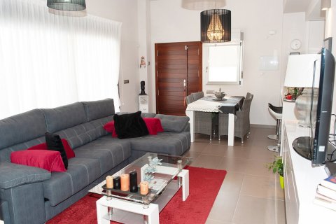 Villa for sale in Los Montesinos, Alicante, Spain 3 bedrooms, 81 sq.m. No. 58441 - photo 8