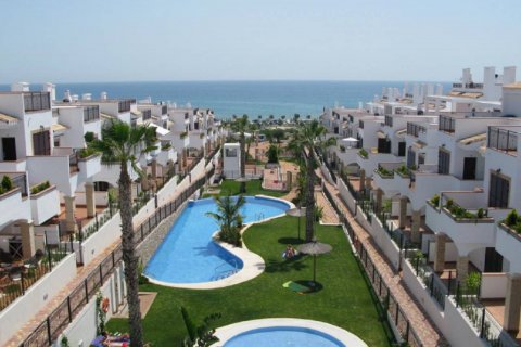 Apartment for sale in Torrevieja, Alicante, Spain 2 bedrooms, 66 sq.m. No. 58423 - photo 1