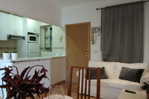 Apartment for sale in Madrid, Spain 2 bedrooms, 60 sq.m. No. 58699 - photo 2