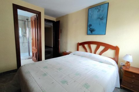 Apartment for sale in Benidorm, Alicante, Spain 2 bedrooms, 90 sq.m. No. 59393 - photo 10
