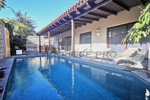 Villa for sale Adeje, Tenerife, Spain 2 bedrooms,  No. 57830 - photo 4
