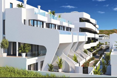 Villa for sale in Guardamar del Segura, Alicante, Spain 4 bedrooms, 270 sq.m. No. 58250 - photo 1