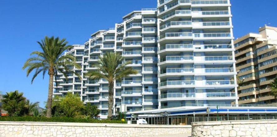 Apartment in Calpe, Alicante, Spain 3 bedrooms, 316 sq.m. No. 57970