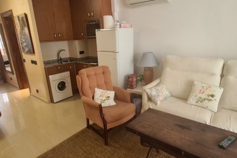 Apartment for sale in Benidorm, Alicante, Spain 1 bedroom, 50 sq.m. No. 59138 - photo 3