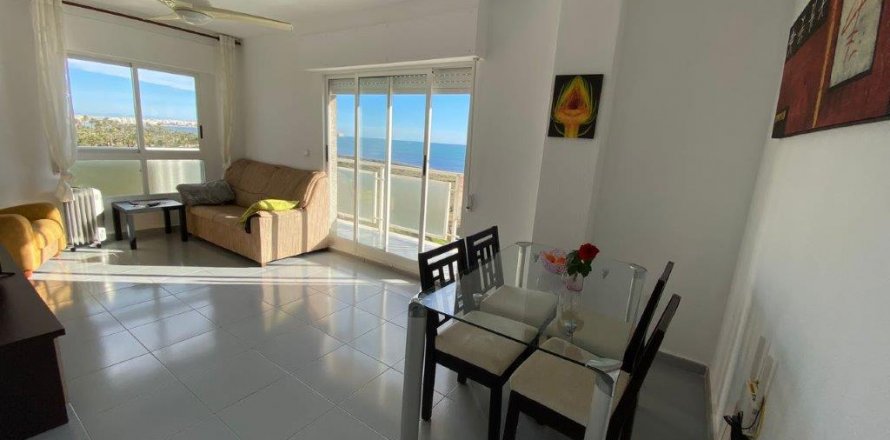 Apartment in Punta Prima, Alicante, Spain 2 bedrooms, 75 sq.m. No. 58894