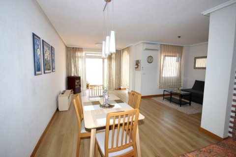 Townhouse for sale in Torrevieja, Alicante, Spain 3 bedrooms, 100 sq.m. No. 58744 - photo 4