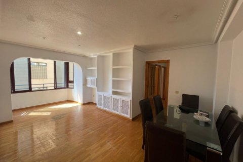 Apartment for sale in San Juan, Alicante, Spain 3 bedrooms, 110 sq.m. No. 59337 - photo 1