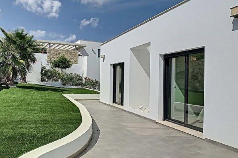 Villa for sale in Benitachell, Alicante, Spain 4 bedrooms,  No. 59173 - photo 7