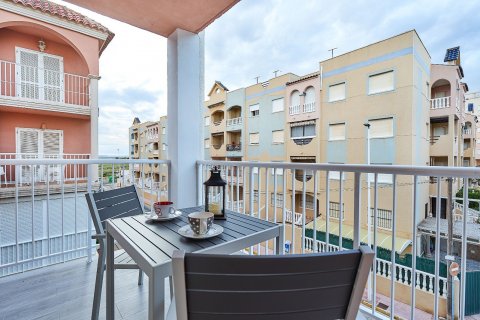 Apartment for sale in Torrevieja, Alicante, Spain 3 bedrooms,  No. 58349 - photo 1