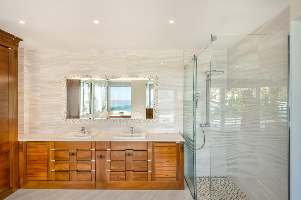 Villa à Calpe, Alicante, Espagne 3 chambres, 600 m2 No. 57696