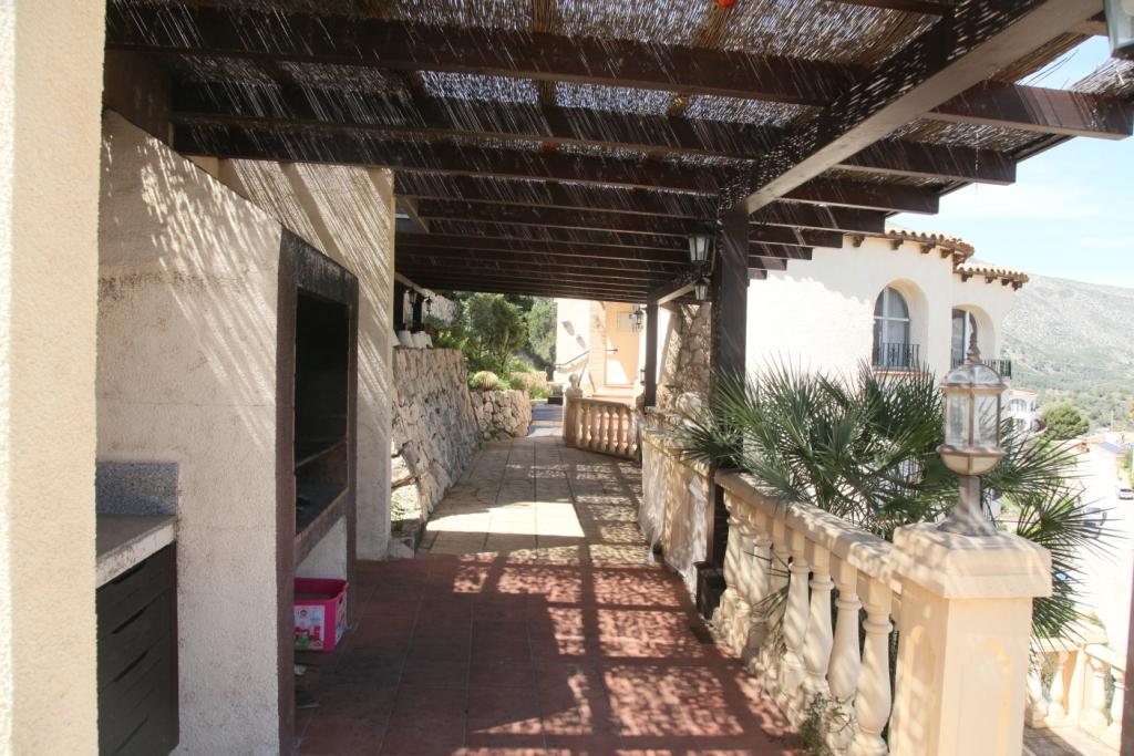 Villa in Calpe, Alicante, Spain 3 bedrooms, 230 sq.m. No. 57750