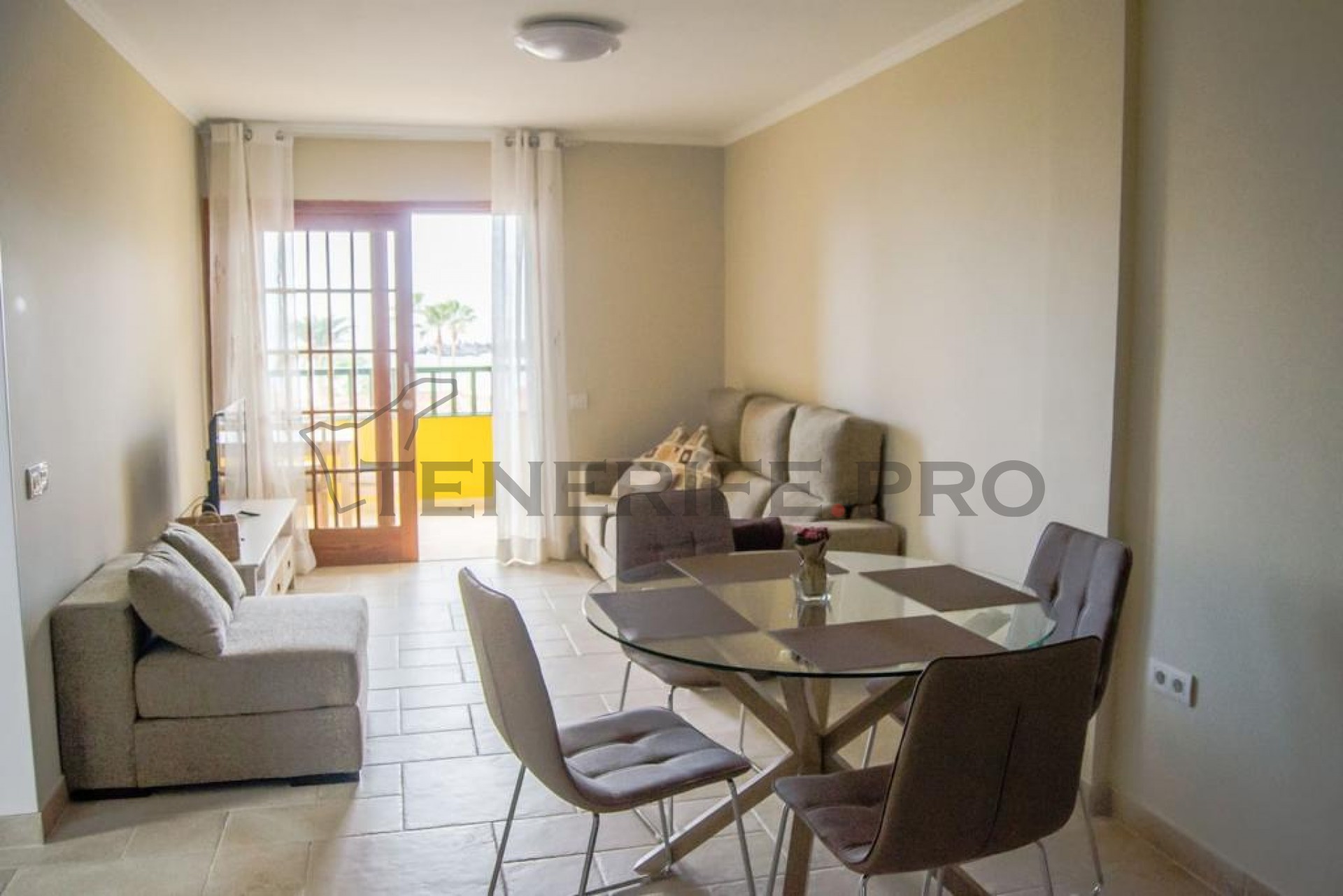 Apartamento en Guía de Isora, Tenerife, España 2 dormitorios, 65 m2 No. 57827
