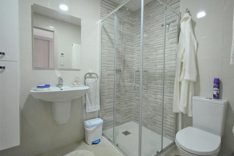 Apartment for sale in Cabo Roig, Alicante, Spain 2 bedrooms, 73 sq.m. No. 58538 - photo 9