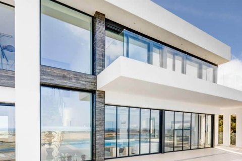 Villa for sale in Denia, Alicante, Spain 4 bedrooms, 180 sq.m. No. 58488 - photo 1