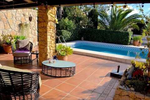 Villa for sale in La Nucia, Alicante, Spain 4 bedrooms, 330 sq.m. No. 58654 - photo 4