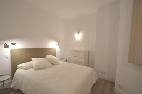 Apartment for sale in Madrid, Spain 2 bedrooms, 75 sq.m. No. 58453 - photo 7