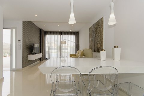 Villa for sale in Campoamor, Alicante, Spain 4 bedrooms, 157 sq.m. No. 58013 - photo 5