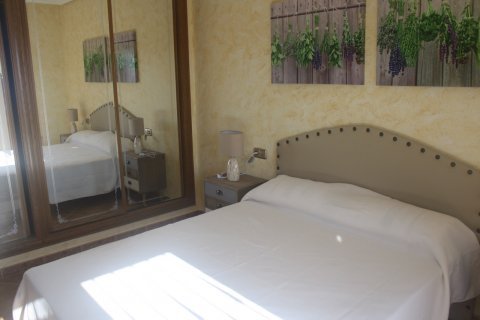 Villa for sale in Torrevieja, Alicante, Spain 3 bedrooms, 335 sq.m. No. 58798 - photo 9