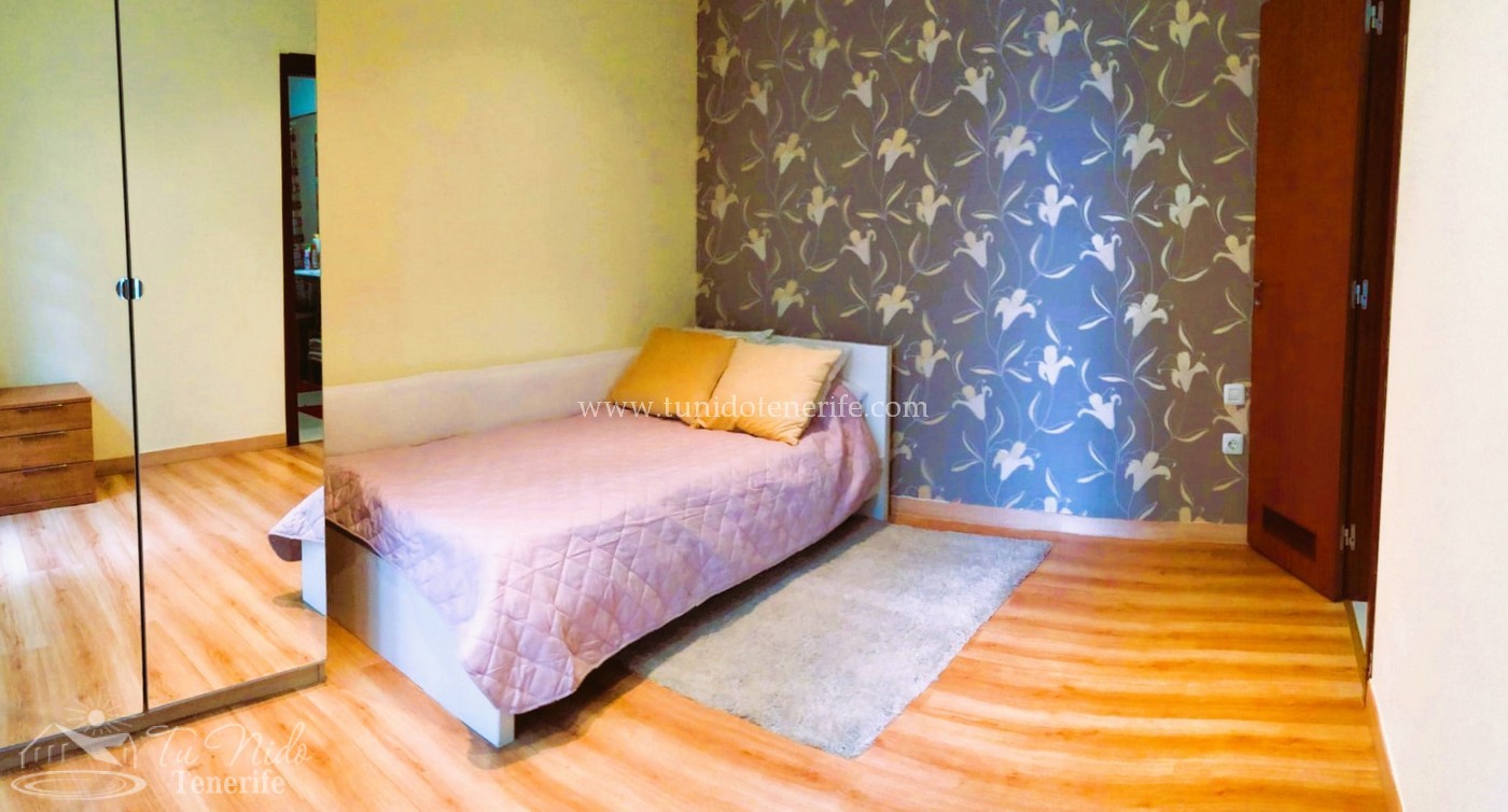 Bungalowi San Eugenio, Tenerife, Espanja 4 makuuhuonetta, 195 m2 No. 59866