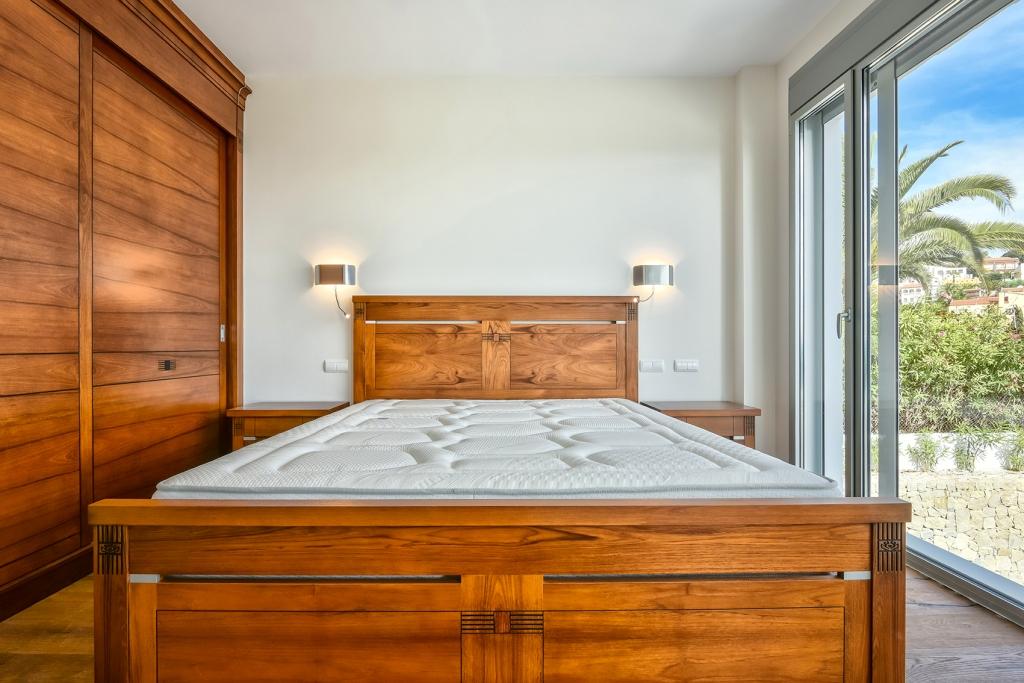 Villa à Calpe, Alicante, Espagne 3 chambres, 600 m2 No. 57696