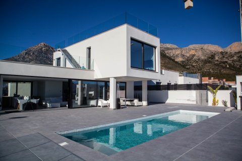 Villa for sale in Polop, Alicante, Spain 3 bedrooms, 800 sq.m. No. 58221 - photo 1
