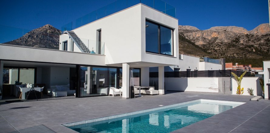Villa in Polop, Alicante, Spain 3 bedrooms, 800 sq.m. No. 58221