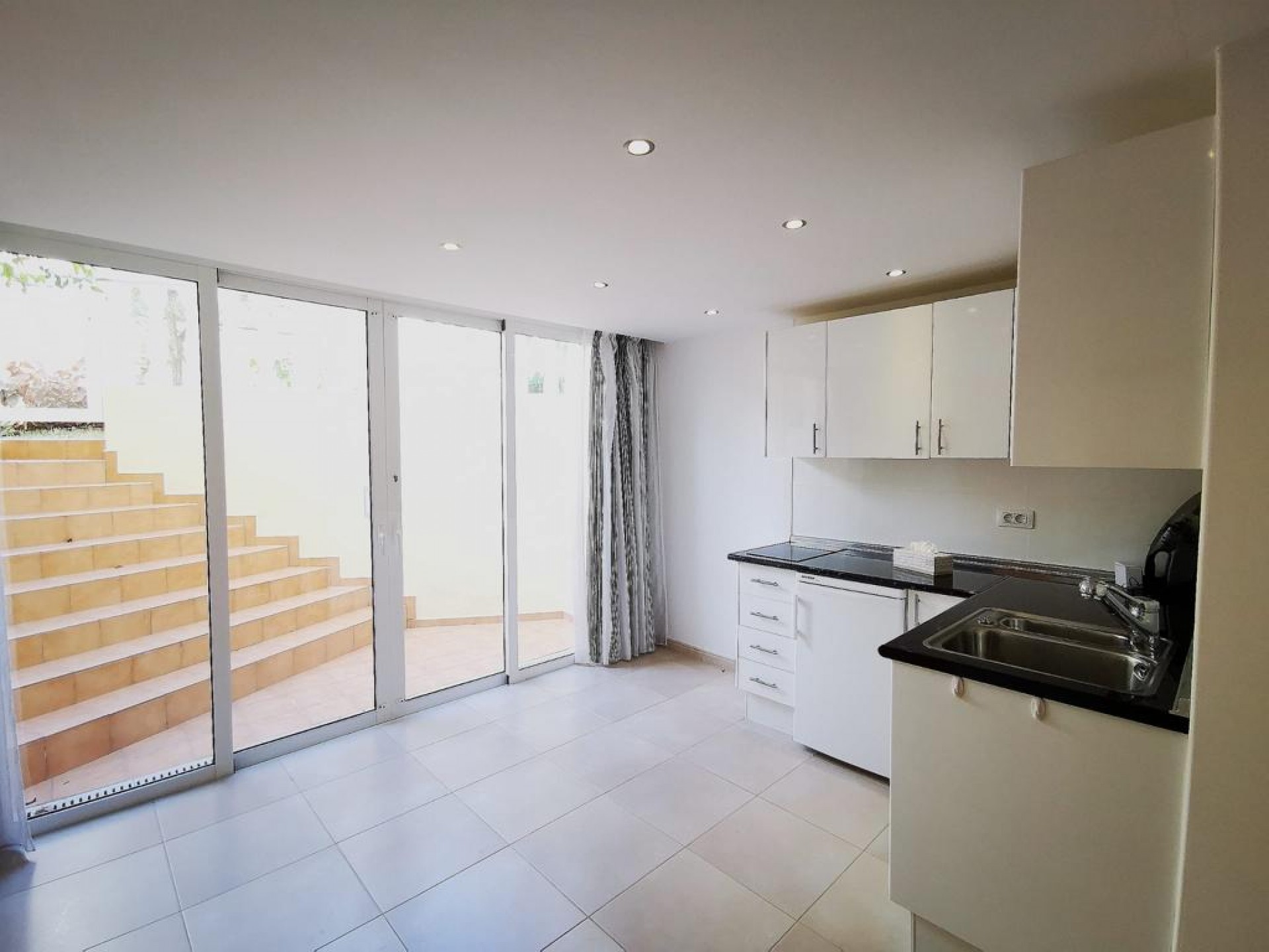 Villa La Caleta De Interian, Tenerife, Spānijā 5 istabas, 335 m2 Nr. 57829