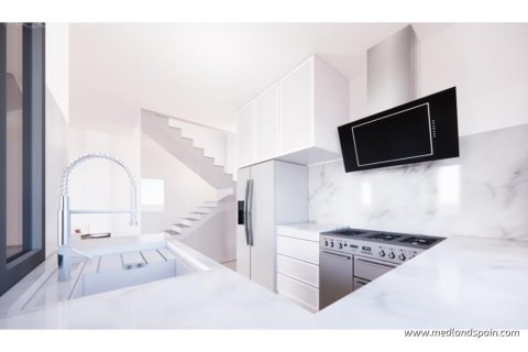 Villa for sale in Torrevieja, Alicante, Spain 3 bedrooms, 175 sq.m. No. 34562 - photo 13