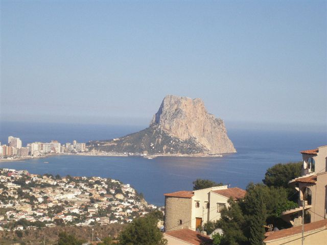 Villa in Calpe, Alicante, Spain 3 bedrooms, 230 sq.m. No. 57750