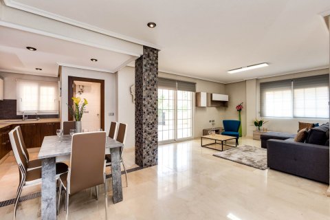 Apartment for sale in Campoamor, Alicante, Spain 2 bedrooms, 79 sq.m. No. 58743 - photo 1