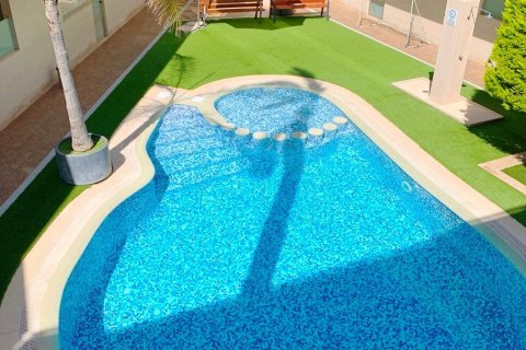 Townhouse for sale in Pilar de la Horadada, Alicante, Spain 3 bedrooms, 278 sq.m. No. 58194 - photo 4