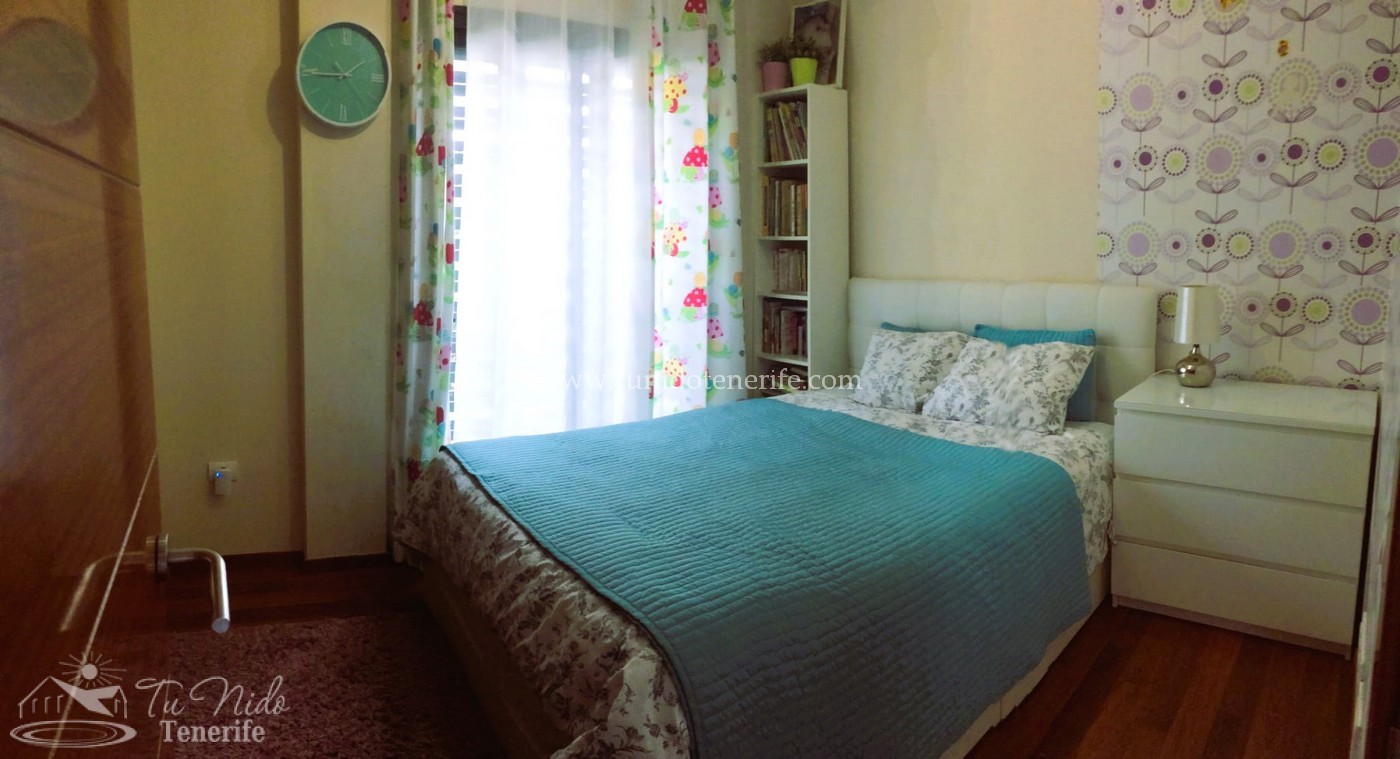 Bungalowi San Eugenio, Tenerife, Espanja 4 makuuhuonetta, 195 m2 No. 59866