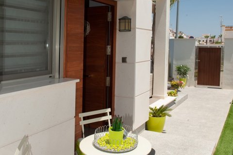 Villa for sale in Los Montesinos, Alicante, Spain 3 bedrooms, 81 sq.m. No. 58441 - photo 6