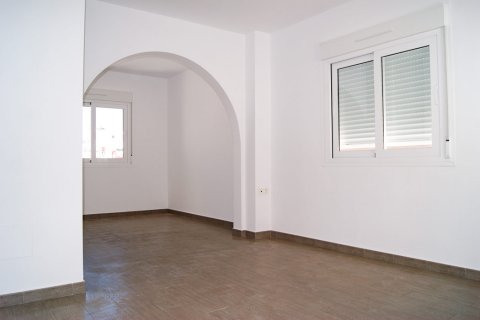 Townhouse for sale in Gran Alacant, Alicante, Spain 2 bedrooms, 106 sq.m. No. 59246 - photo 3