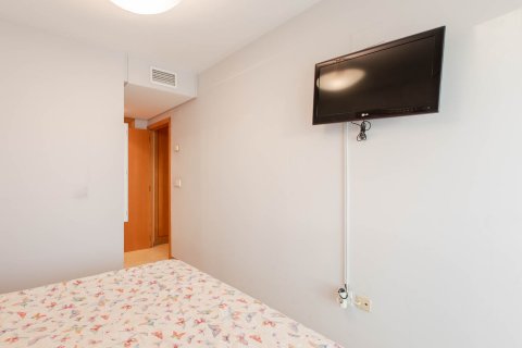 Apartment for sale in Valencia, Spain 3 bedrooms, 121 sq.m. No. 59456 - photo 13