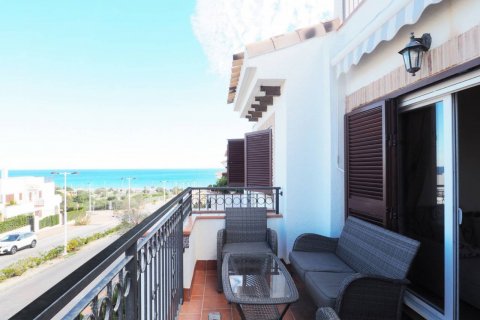 Apartment for sale in Torrevieja, Alicante, Spain 2 bedrooms, 66 sq.m. No. 58423 - photo 3