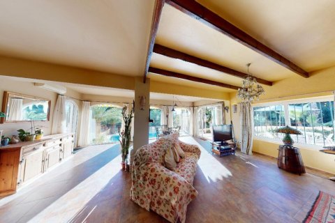 Villa for sale in Benidorm, Alicante, Spain 3 bedrooms, 255 sq.m. No. 58952 - photo 9