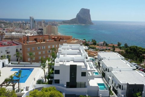 Townhouse for sale in Calpe, Alicante, Spain 4 bedrooms, 393 sq.m. No. 58173 - photo 9