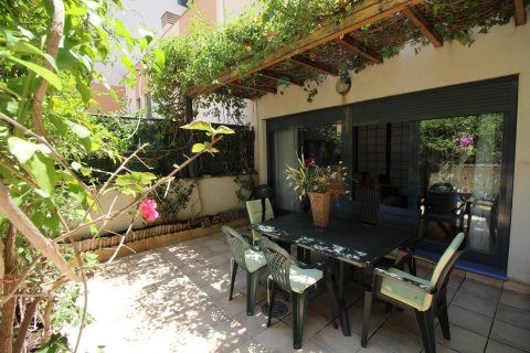 Townhouse for sale in Villajoyosa, Alicante, Spain 3 bedrooms, 140 sq.m. No. 58429 - photo 3