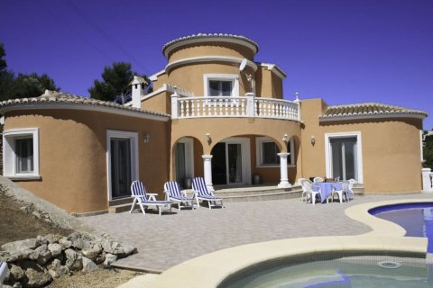 Villa for sale in Javea, Alicante, Spain 3 bedrooms, 135 sq.m. No. 59030 - photo 2