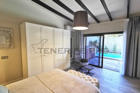 Villa for sale Adeje, Tenerife, Spain 2 bedrooms,  No. 57830 - photo 12