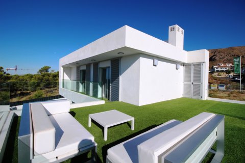 Villa for sale in Benidorm, Alicante, Spain 3 bedrooms, 200 sq.m. No. 57991 - photo 3