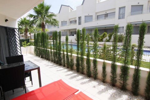 Bungalow for sale in Torrevieja, Alicante, Spain 2 bedrooms,  No. 58307 - photo 6
