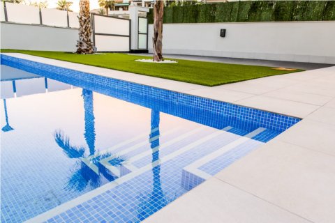 Villa for sale in Benidorm, Alicante, Spain 3 bedrooms, 145 sq.m. No. 58004 - photo 6