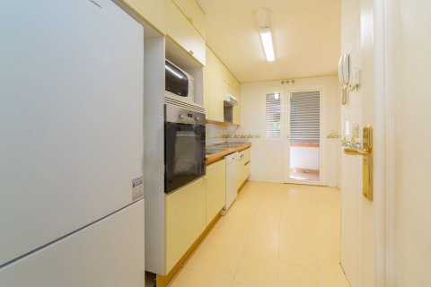 Apartment for sale in Madrid, Spain 2 bedrooms, 139 sq.m. No. 58455 - photo 6