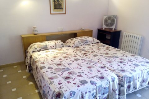 Villa for rent in Santa Ponsa, Mallorca, Spain 5 bedrooms, 410 sq.m. No. 59959 - photo 13