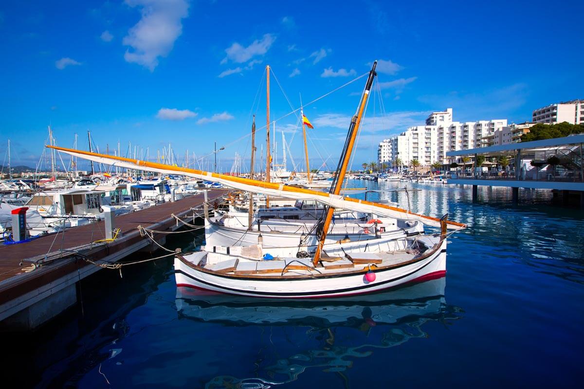 House by the sea: how much does it cost to live near marinas in Spain?